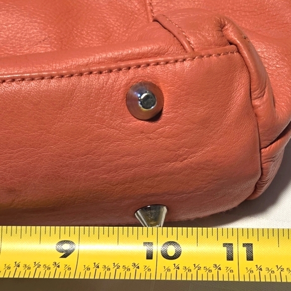 Stone Mountain Accessories Shoulder Bag Item# A90475 Medium Size Orangish-Tan - Picture 12 of 15